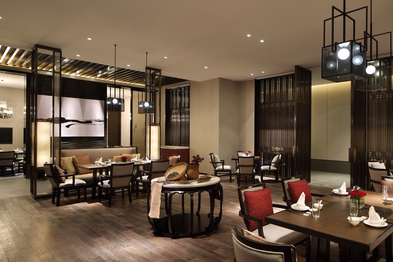 Готель Wanda Realm Hefei Chaohu Екстер'єр фото