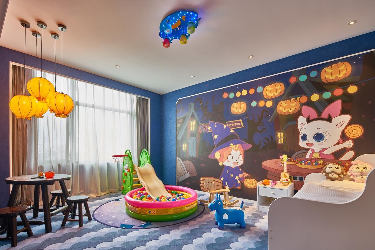 Готель Wanda Realm Hefei Chaohu Екстер'єр фото