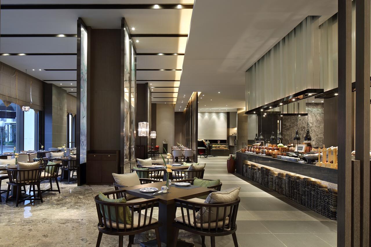 Готель Wanda Realm Hefei Chaohu Екстер'єр фото
