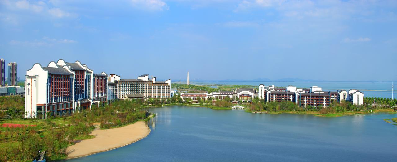Готель Wanda Realm Hefei Chaohu Екстер'єр фото